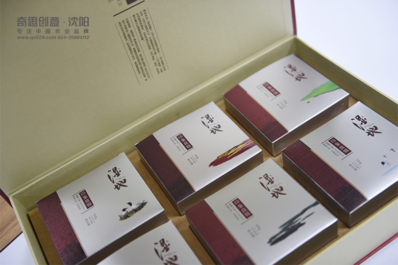 盤(pán)錦錦珠米業(yè) 濕地品牌印象盤(pán)錦高端大米禮品盒包裝設計 盤(pán)錦大米高端禮品包裝設計